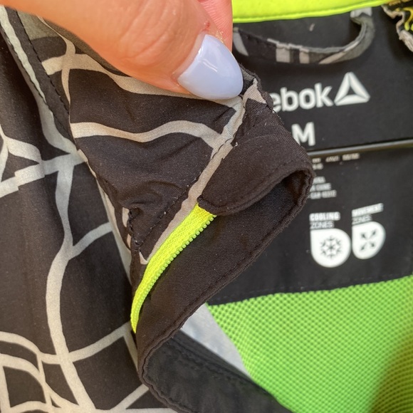 Jacket - Picture 4 of 7